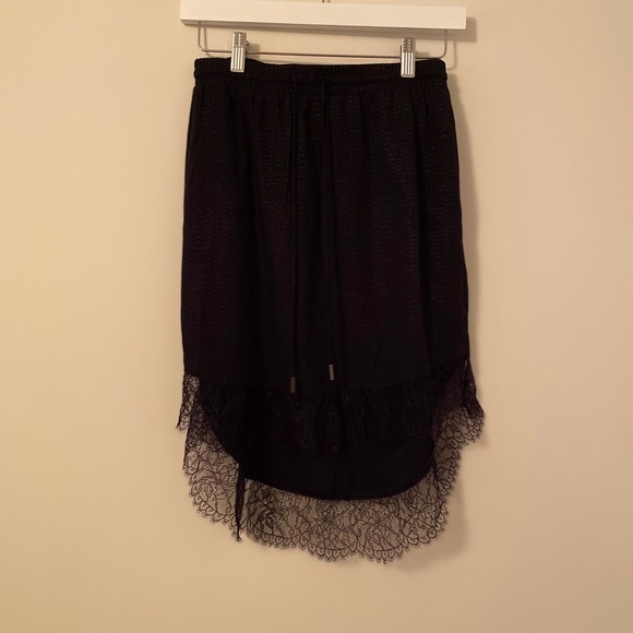 BCBG silky black skirt - Picture 6 of 6